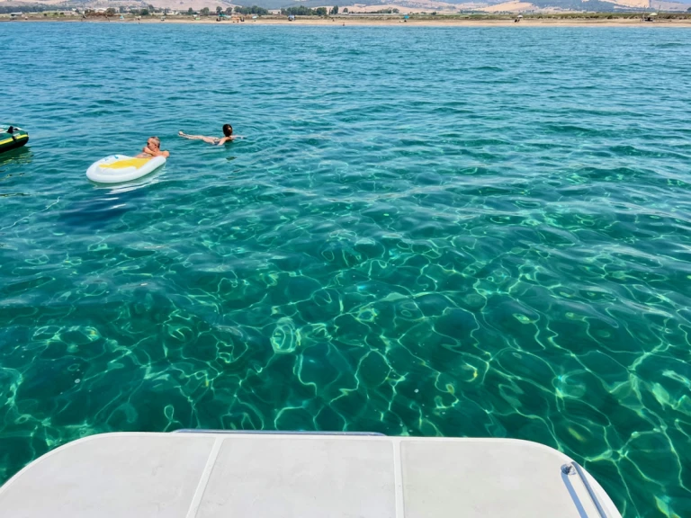 Hire a Gobbi Gobbi 265 SC Santa Marinella