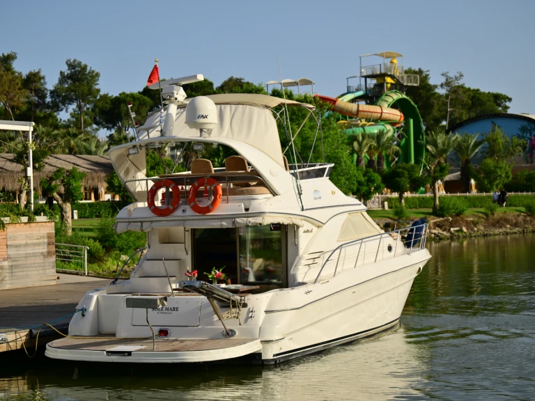 Hire a Sea Ray 400 Sedan Bridge Antalya (City)