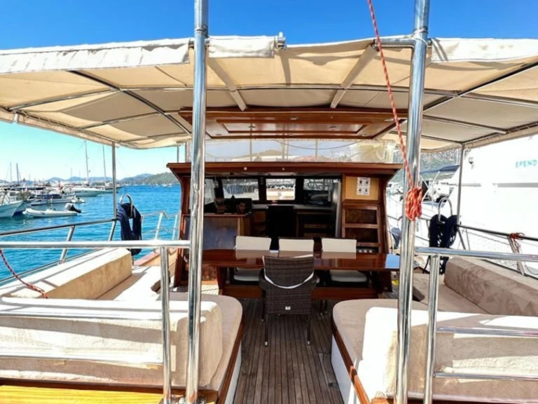 Hire Sailboat Özel Yapım with a boat licence