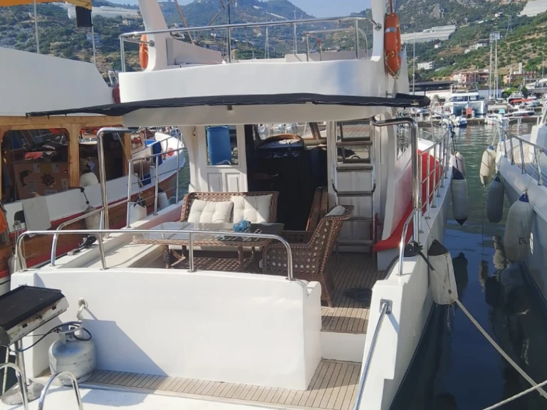 Luxury Yacht hire in Alanya - Custom Made