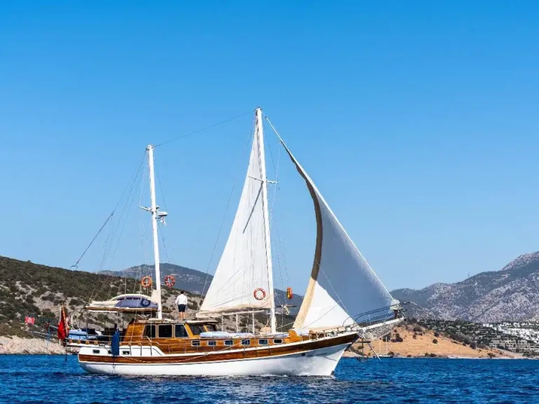 Sailboat to hire Bodrum at the best price