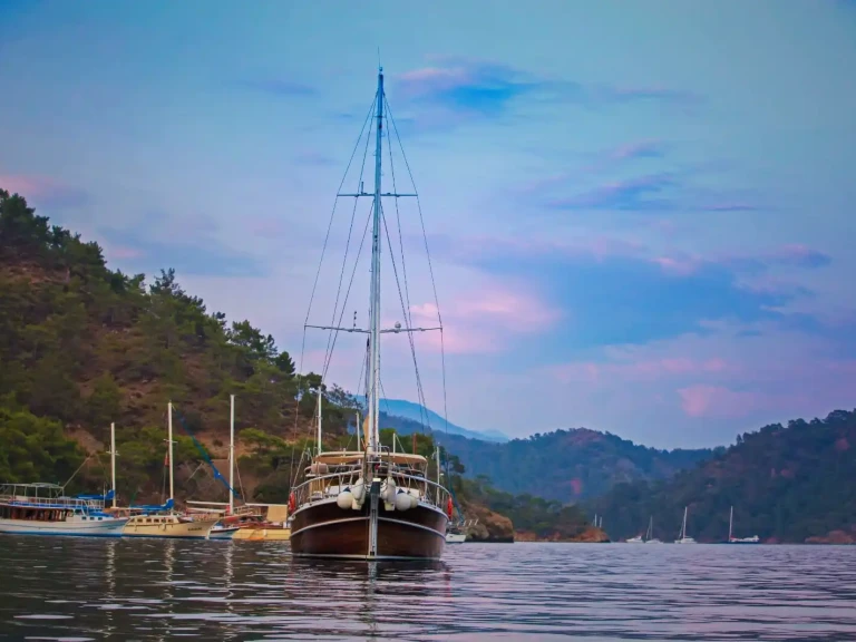 Yacht hire Göcek cheap Made
