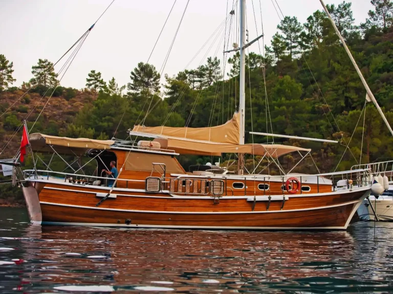 Hire Sailboat with or without skipper Custom Göcek