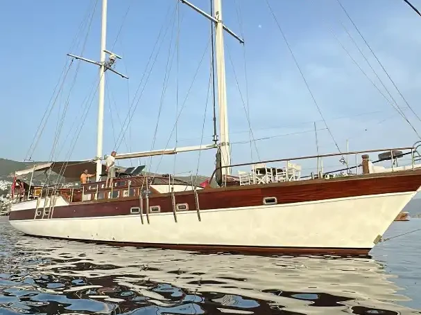 Yacht hire Bodrum cheap Made