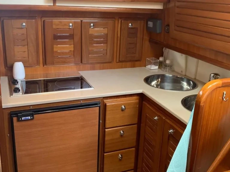 Hire a Menorquin MY 120 Mahón