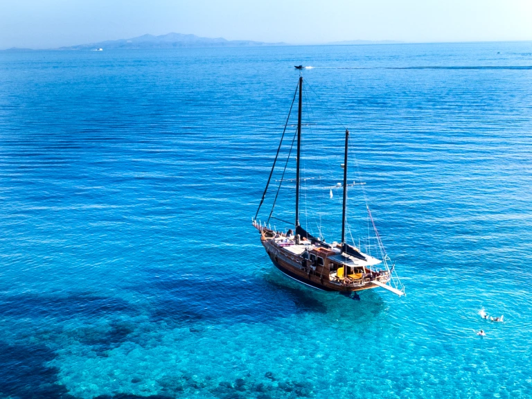 Charter a Custom Gulet-Motor Sailor Gulet 72ft in Mykonos (City) on Samboat