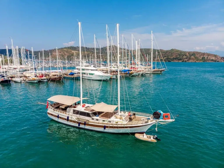 Sailboat to hire Fethiye at the best price