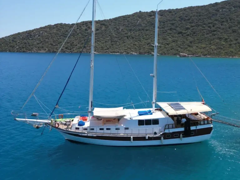 Yacht hire Kekova Adası cheap Made