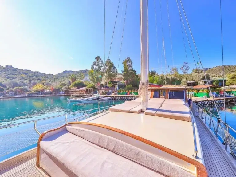 Yacht hire Kaş cheap Made