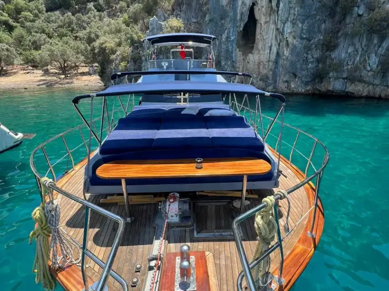 Hire Sailboat with or without skipper Custom Göcek
