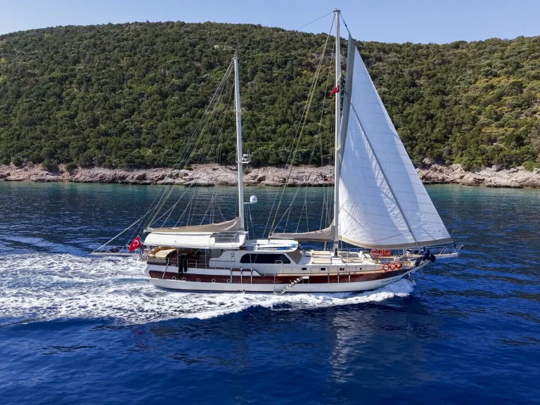 Sailboat hire in Bodrum - Custom Made