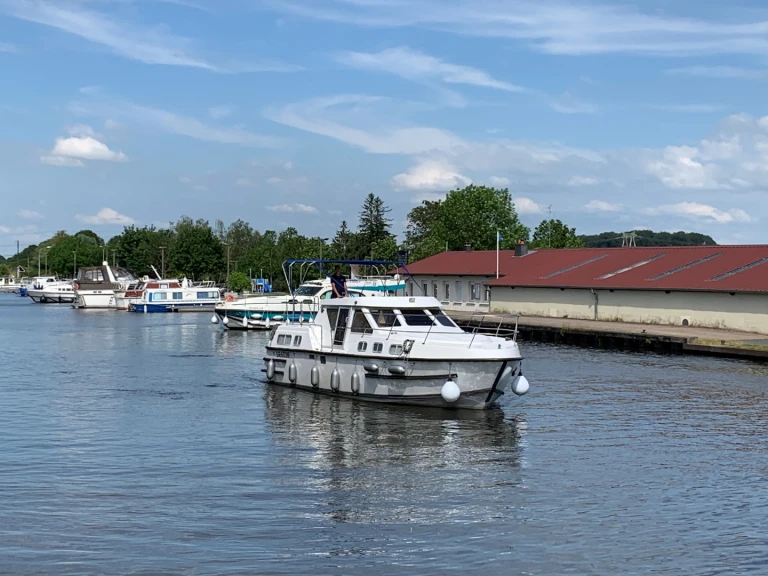 Motorboat hire in Mittersheim -  Tarpon 37