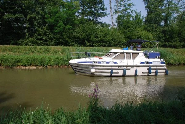 Yacht charter Mittersheim -  Tarpon 37 DP on SamBoat