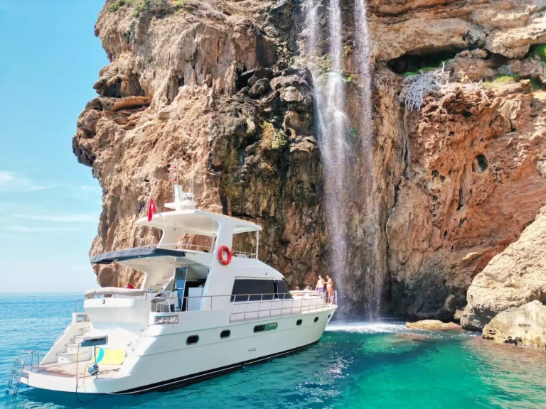 Sailboat hire in Antalya (City) - Custom Made