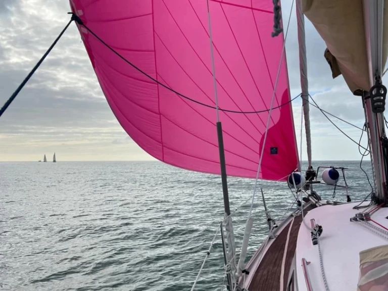 Yacht charter La Rochelle - Bavaria Bavaria 32 Cruiser on SamBoat