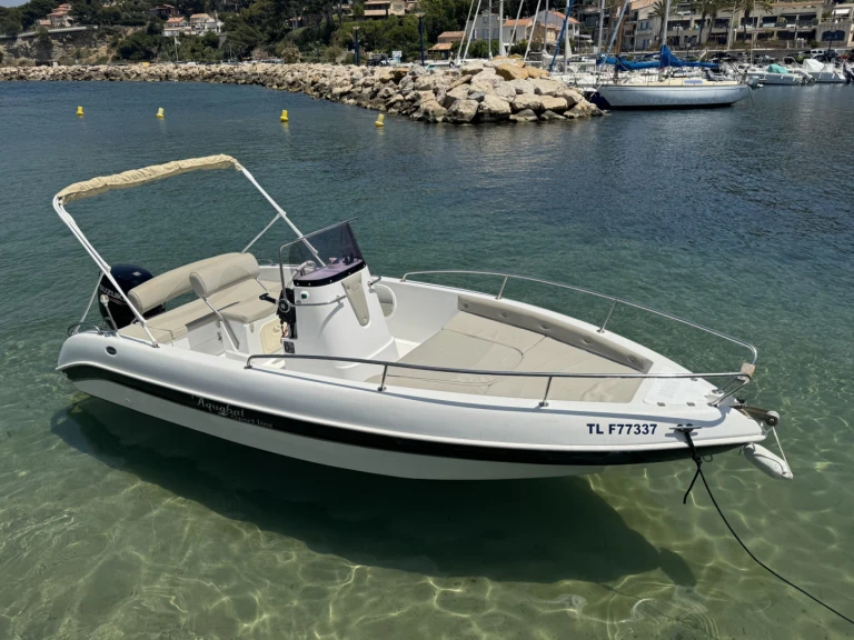 Yacht hire La Madrague cheap 550