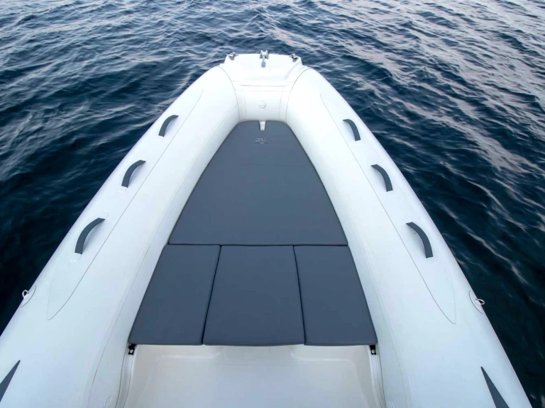 RIB to hire Sète at the best price