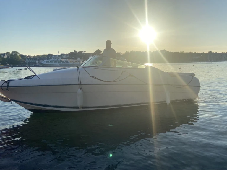 Jeanneau Leader 705 charter bareboat or skippered in  Bénodet