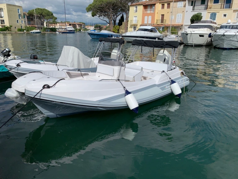 Hire RIB Zar with a boat licence