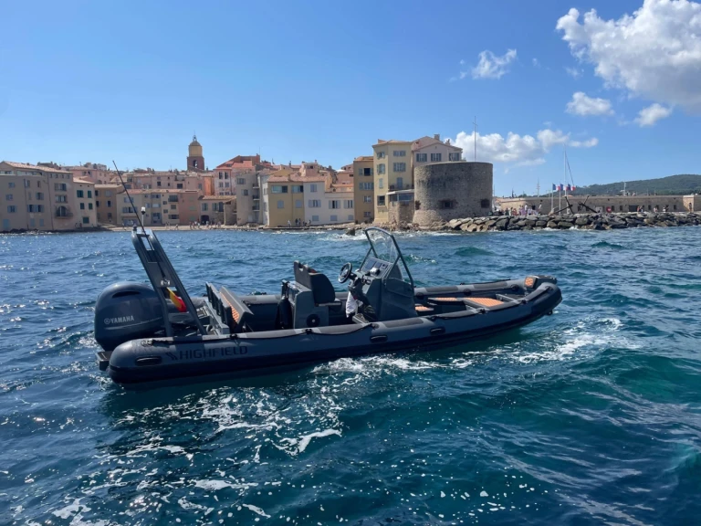 Yacht charter Port Grimaud - Highfield HIGHFIELD 700 on SamBoat