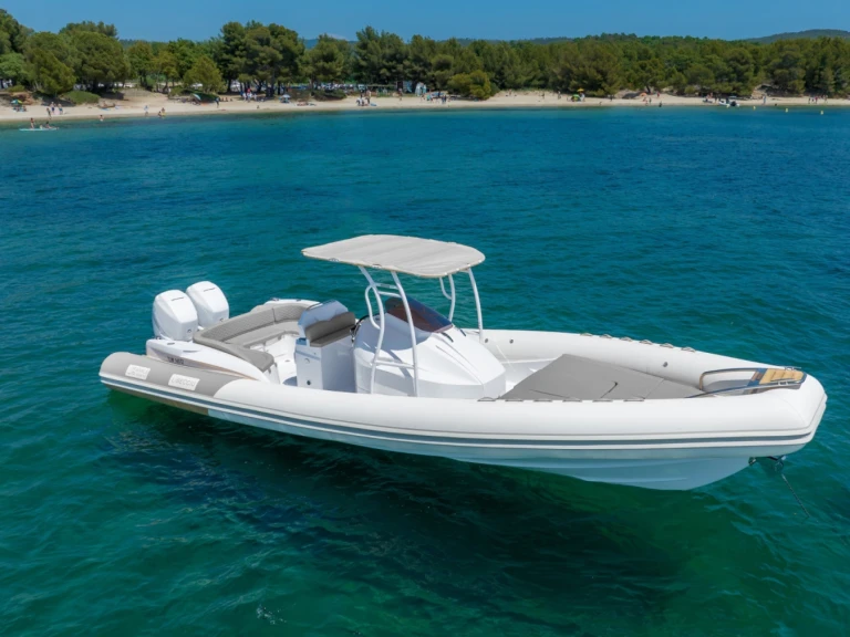 RIB hire in Bandol - U FANALE LIBECCIU 1000