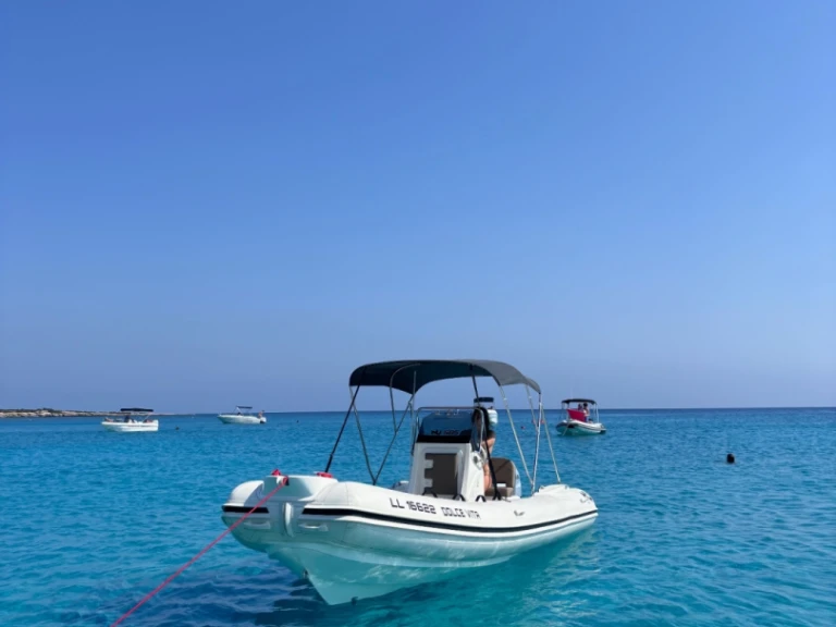 Yacht hire Latchi cheap NUOVA JOLLY 585