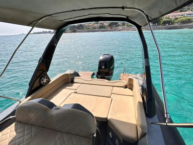 Salpa SALPA 26 SOLEIL charter bareboat or skippered in  Porticcio