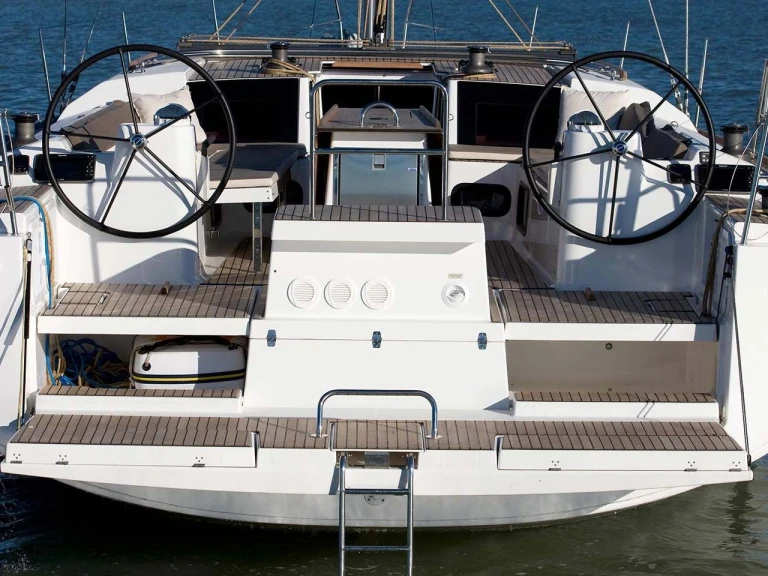 Hire Sailboat Dufour with a boat licence