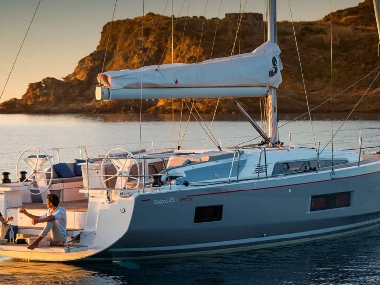 Sailboat hire in Ajaccio - Bénéteau Oceanis 461