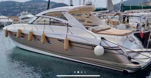 Motorboat hire in Saint-Raphaël - Princess Princess V46