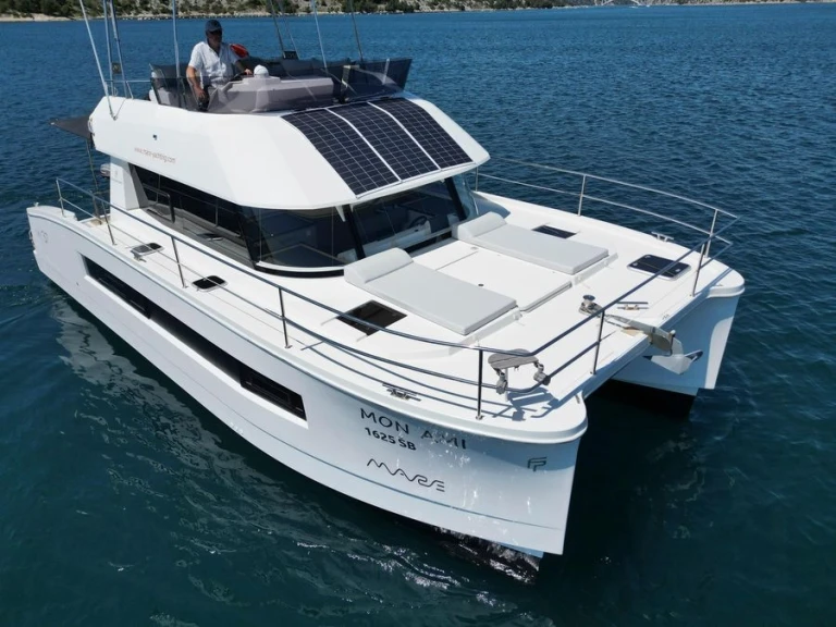 Fountaine Pajot Fountaine Pajot MY 37 charter bareboat or skippered in  Saint-Raphaël