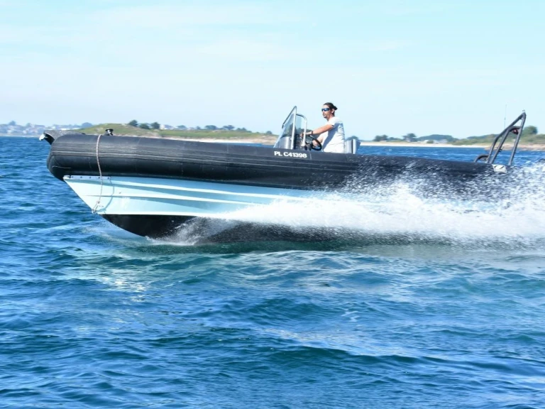 Hire RIB with or without skipper Zodiac Trébeurden