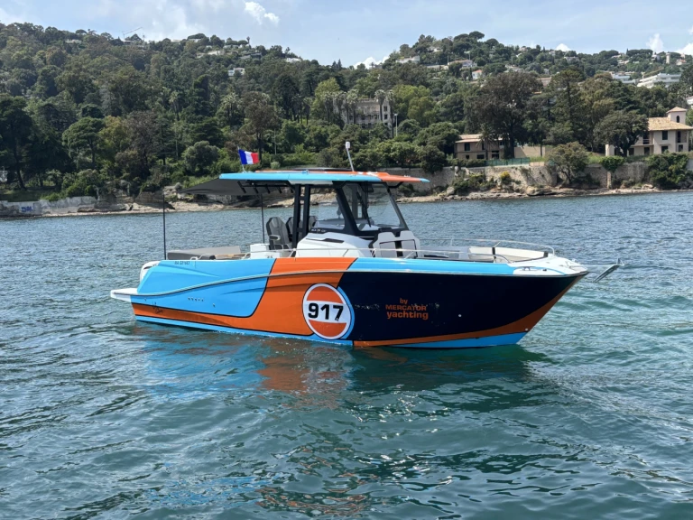 Motorboat to hire Cannes at the best price