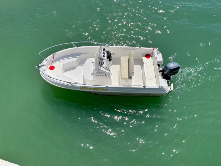 Hire Motorboat with or without skipper Jeanneau La Baule-Escoublac