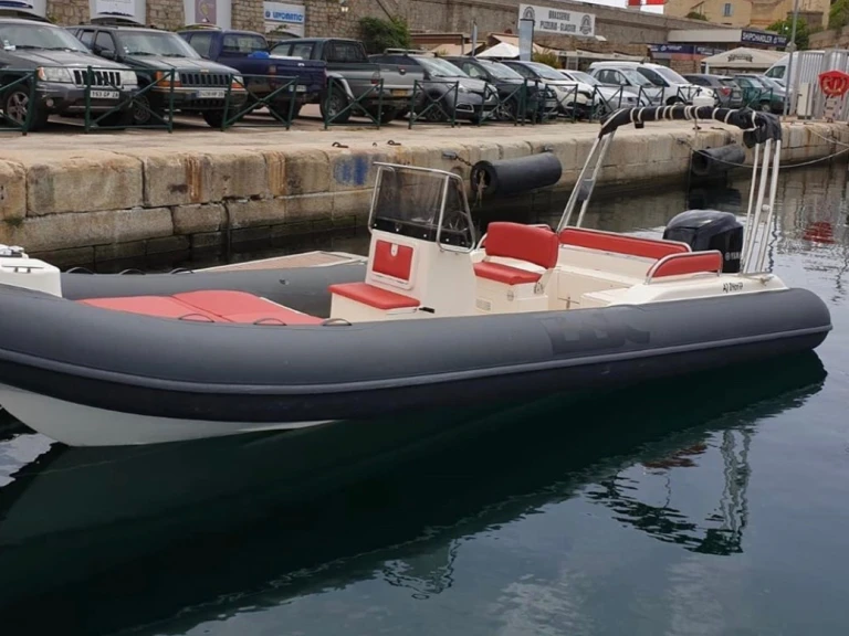 Hire a Bsc 70 Open Appietto