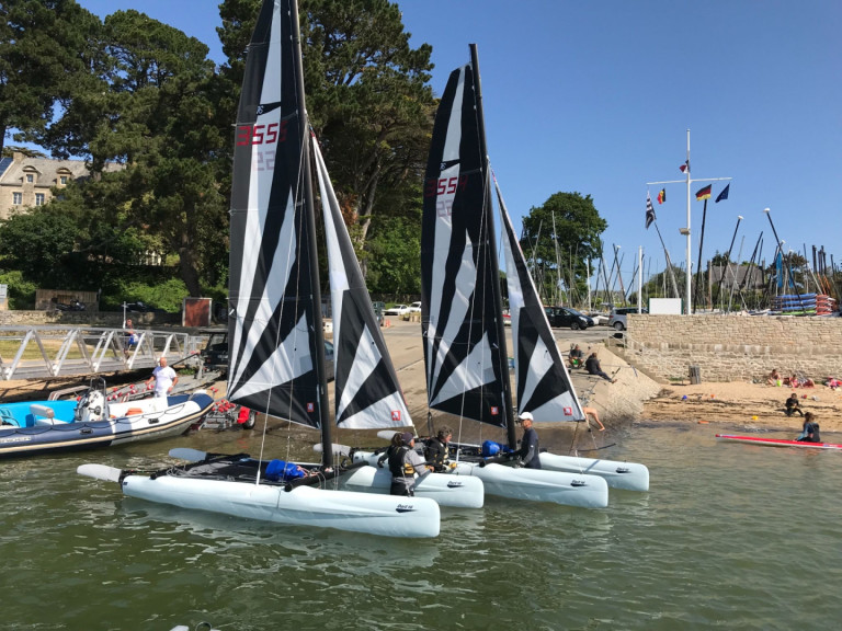 Hire Catamaran with or without skipper Dart Arradon