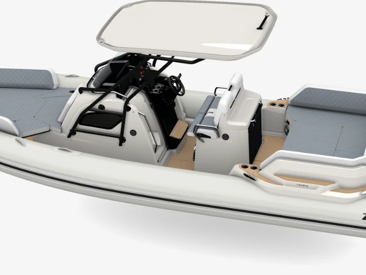 Hire RIB Zodiac with a boat licence