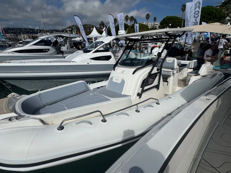 RIB to hire Propriano at the best price