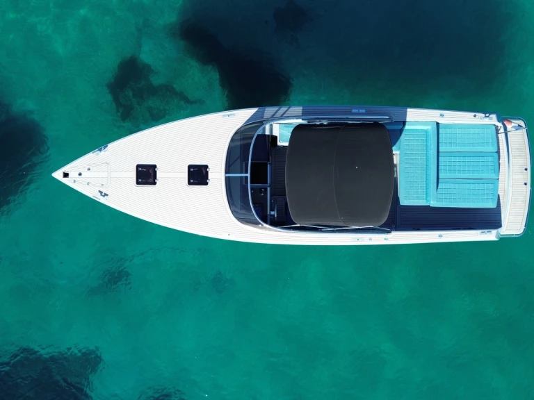 Hire a VanDutch VanDutch 40 Saint-Jean-Cap-Ferrat