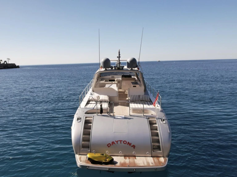 Charter a Leopard Leopard 23 in La Condamine on Samboat