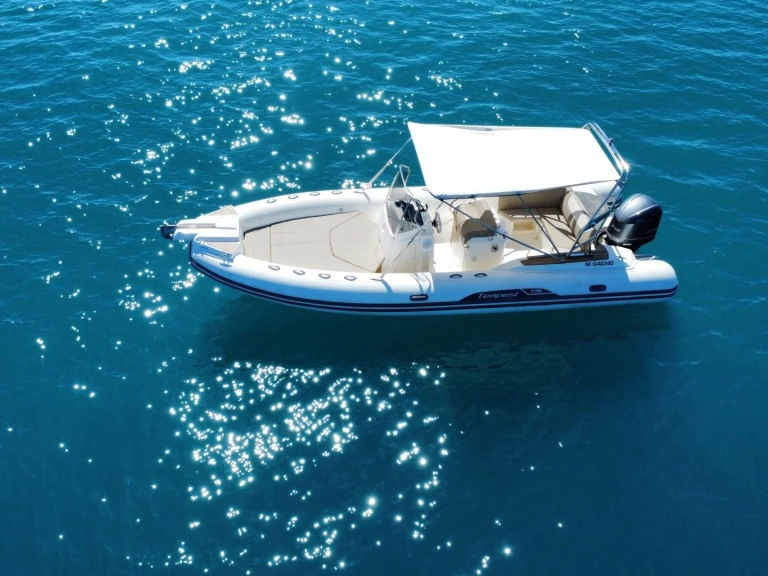 Hire RIB with or without skipper Capelli Antibes