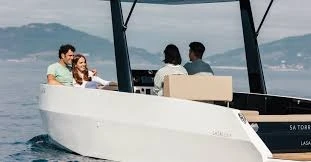 Hire a LASAI 20 CR Antibes