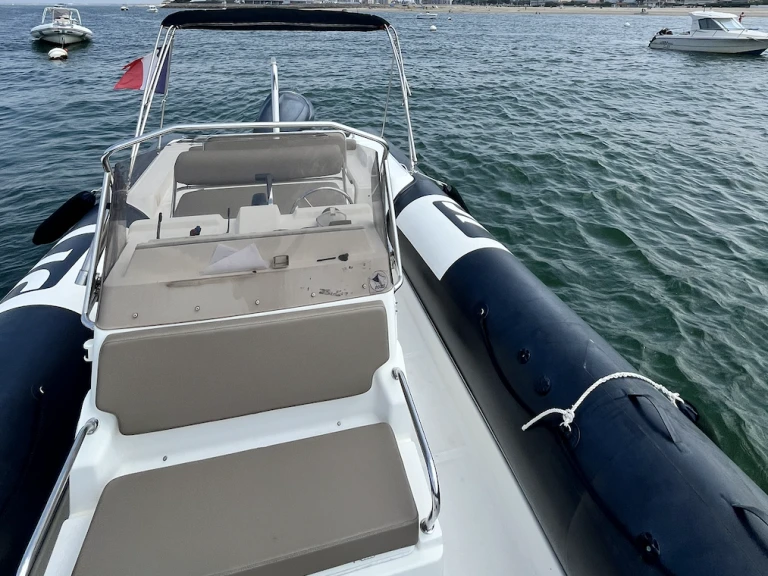 Yacht hire Arcachon cheap Clubman 26