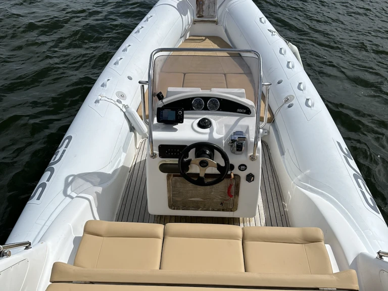 RIB hire in Arcachon - Sacs Sacs S 680