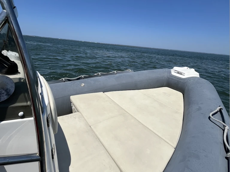 Hire RIB Joker Boat with a boat licence