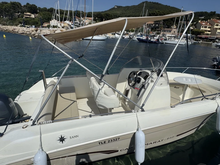 Hire Motorboat with or without skipper Jeanneau La Madrague