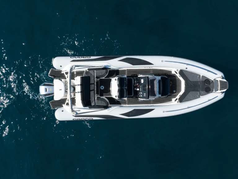 Yacht hire Porto Pollo cheap GRAND 750 GOLDEN LINE