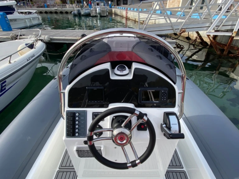 RIB hire in Porto Pollo - Fanale marine  FANALE 700 FALCHETTU