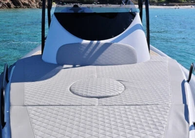 Yacht hire Porto Pollo cheap ALTORE 900 CABINE