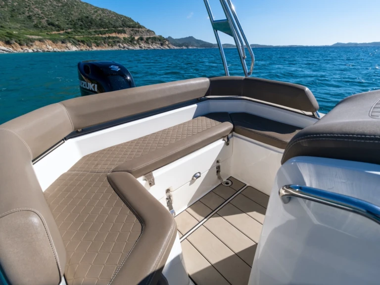 Charter a Bsc 62 Classic in Sète on Samboat